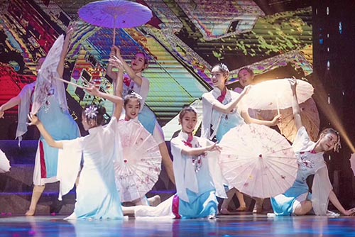 La troupe d'art a de nouveau monté à la scène du Gala de Nouvel An du Ministère de la sécurité publique