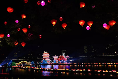 FlashNet Technology illumine l'éclairage de la fête du printemps au long de la rivière de Qingjiang