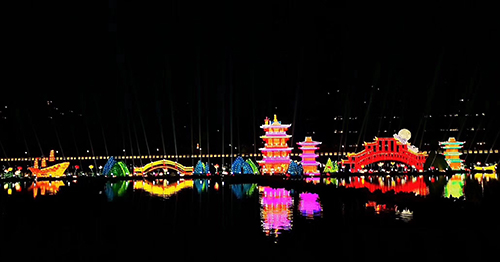 FlashNet Technology illumine l'éclairage de la fête du printemps au long de la rivière de Qingjiang