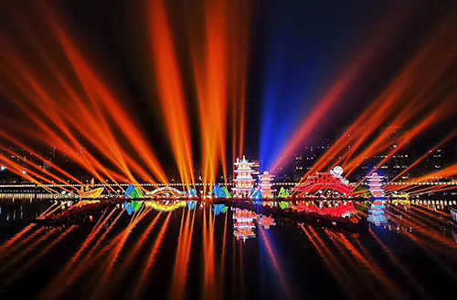FlashNet Technology illumine l'éclairage de la fête du printemps au long de la rivière de Qingjiang